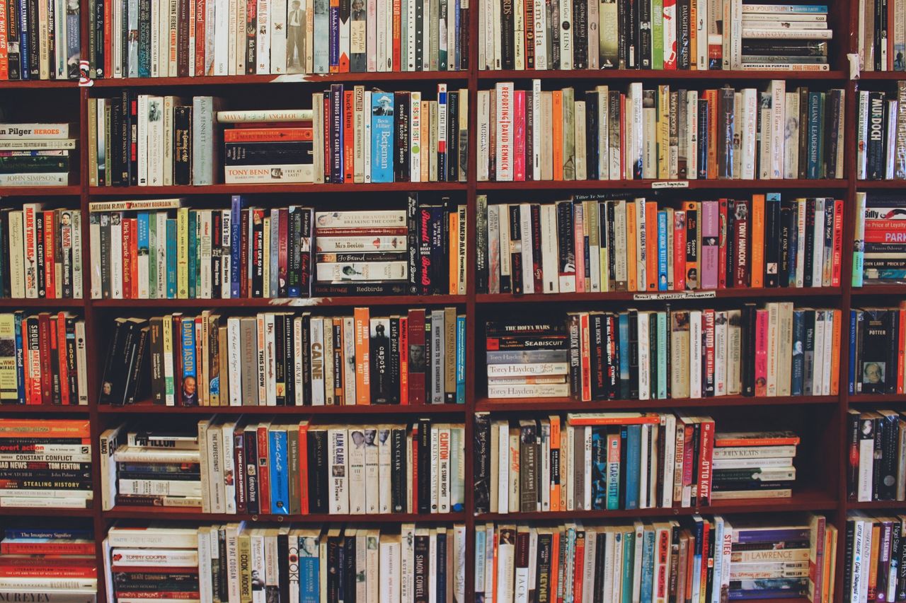 Volle boekenkast